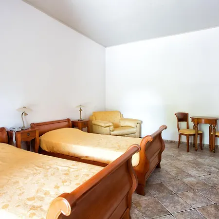 Szálloda Tritone 4*