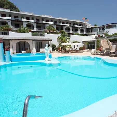Tritone 4* Lipari