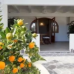 Tritone 4* Λίπαρι