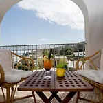Tritone 4* Λίπαρι