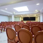 Ξενοδοχείο Tritone 4*